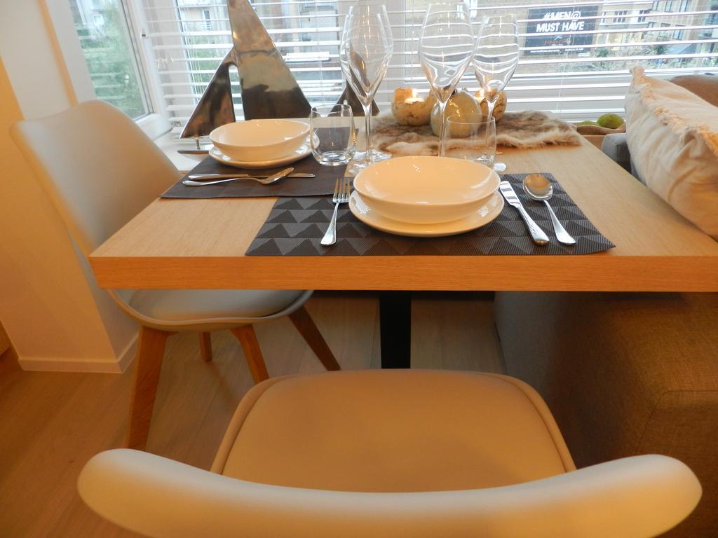Appartement Sun Corner Deluxe Knokke Exteriör bild